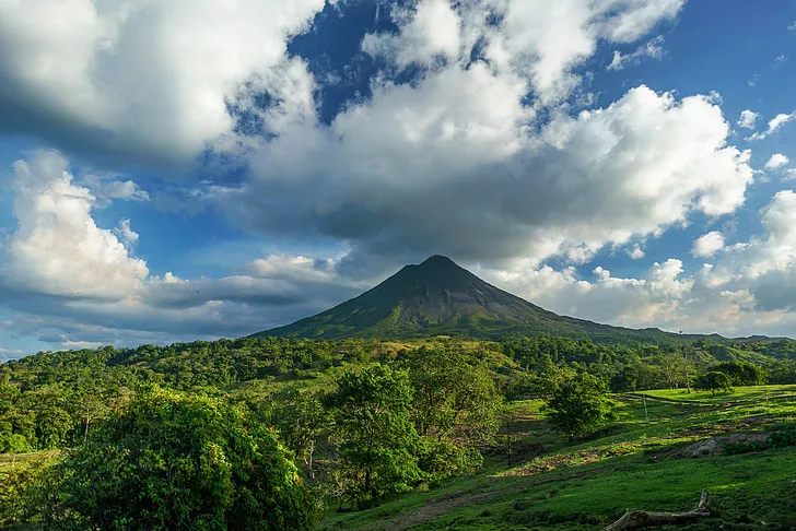 countries with most beautiful nature